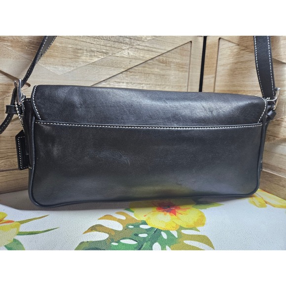 Vtg Coach Hamptons Flap Baguette Black Leather Shoulder Bag E0S-7784 Y2K - Picture 4 of 10